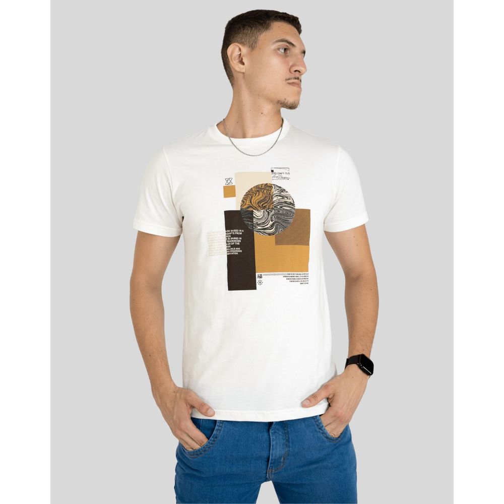 Camiseta Masculina Com Estampa Central de Silk e Textura - Local Division Camiseta Masculina Com Estampa Central de Silk e Textura - Local Division